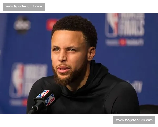 库里统治攻防勇士力克奇才一战展现领袖价值与时代影响之巅峰夜秀